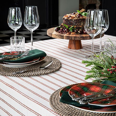 Festive French Affair Tablecloth with Izelle Hoffman - DIYGIRLS