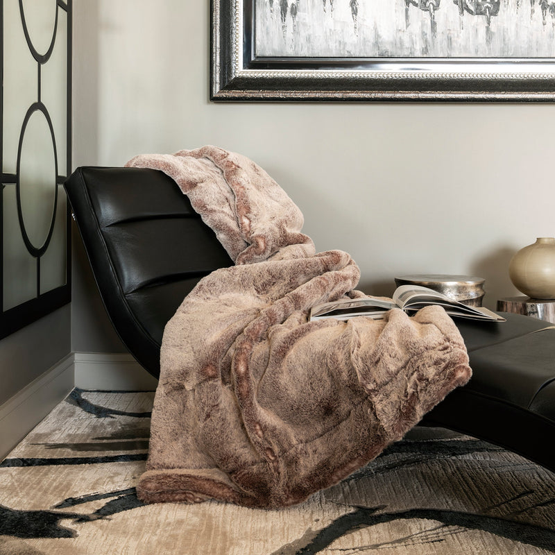 Purrfect Faux Fur Throw in Lioness - DIYGIRLS