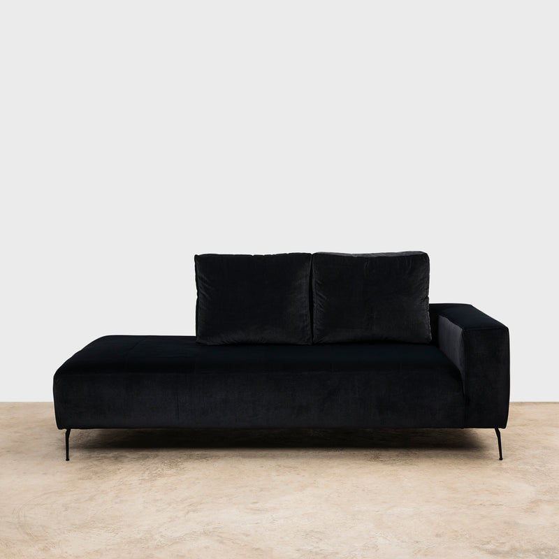 Minaude Couch